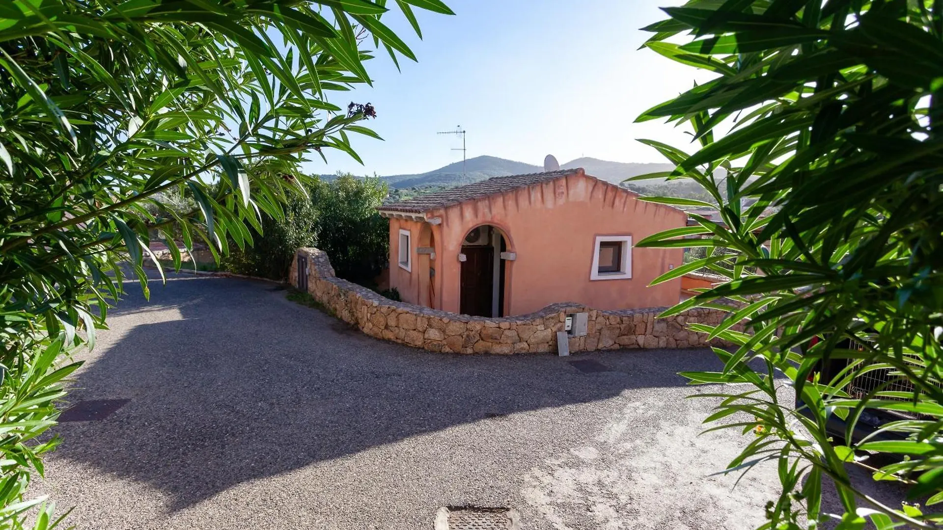 Willa Casa Teodoro San Teodoro  0*, San Teodoro (Sardinia) Włochy
